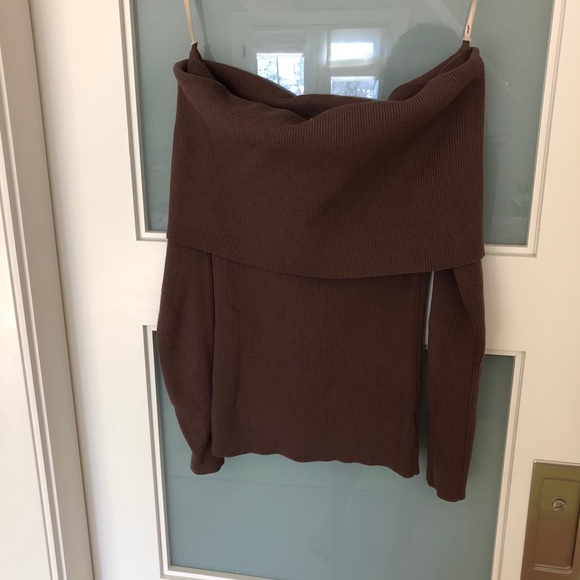 Wilfred Mauve off the shoulder knit sweater - Picture 2 of 3